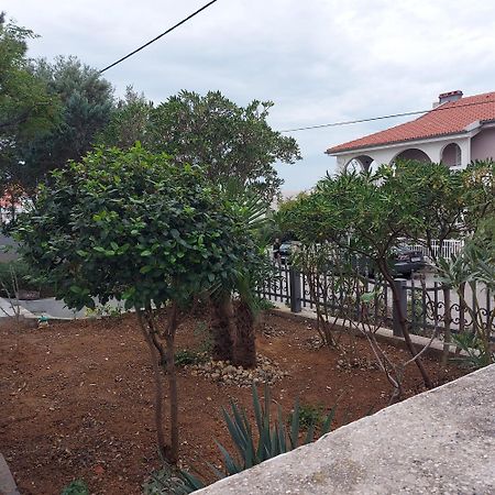 Apartman Zahira Karlobag Extérieur photo