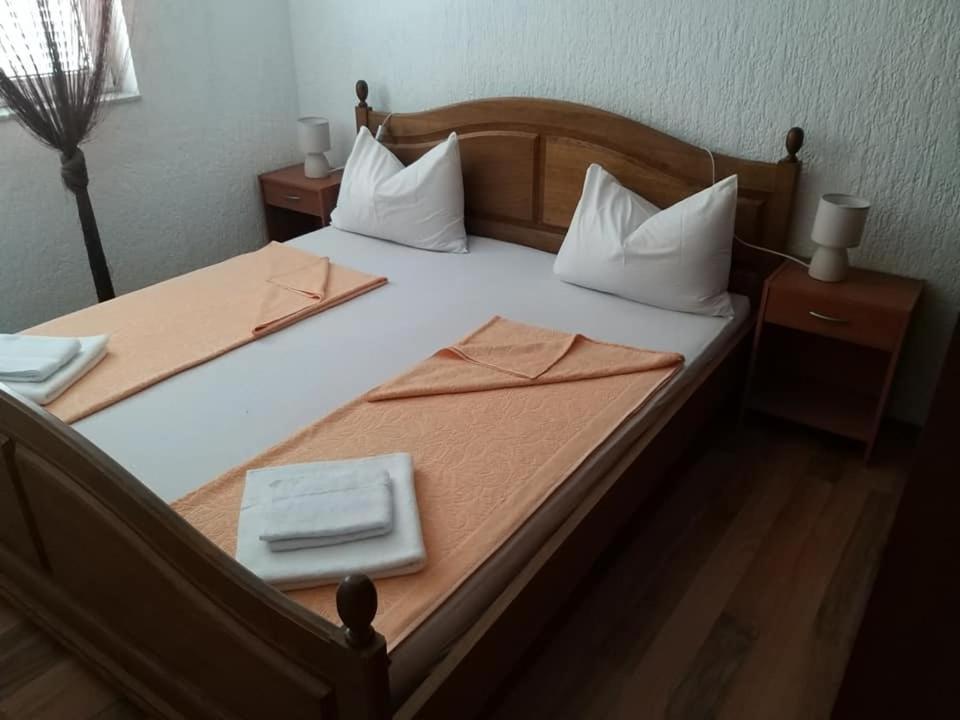 Apartman Zahira Karlobag Extérieur photo
