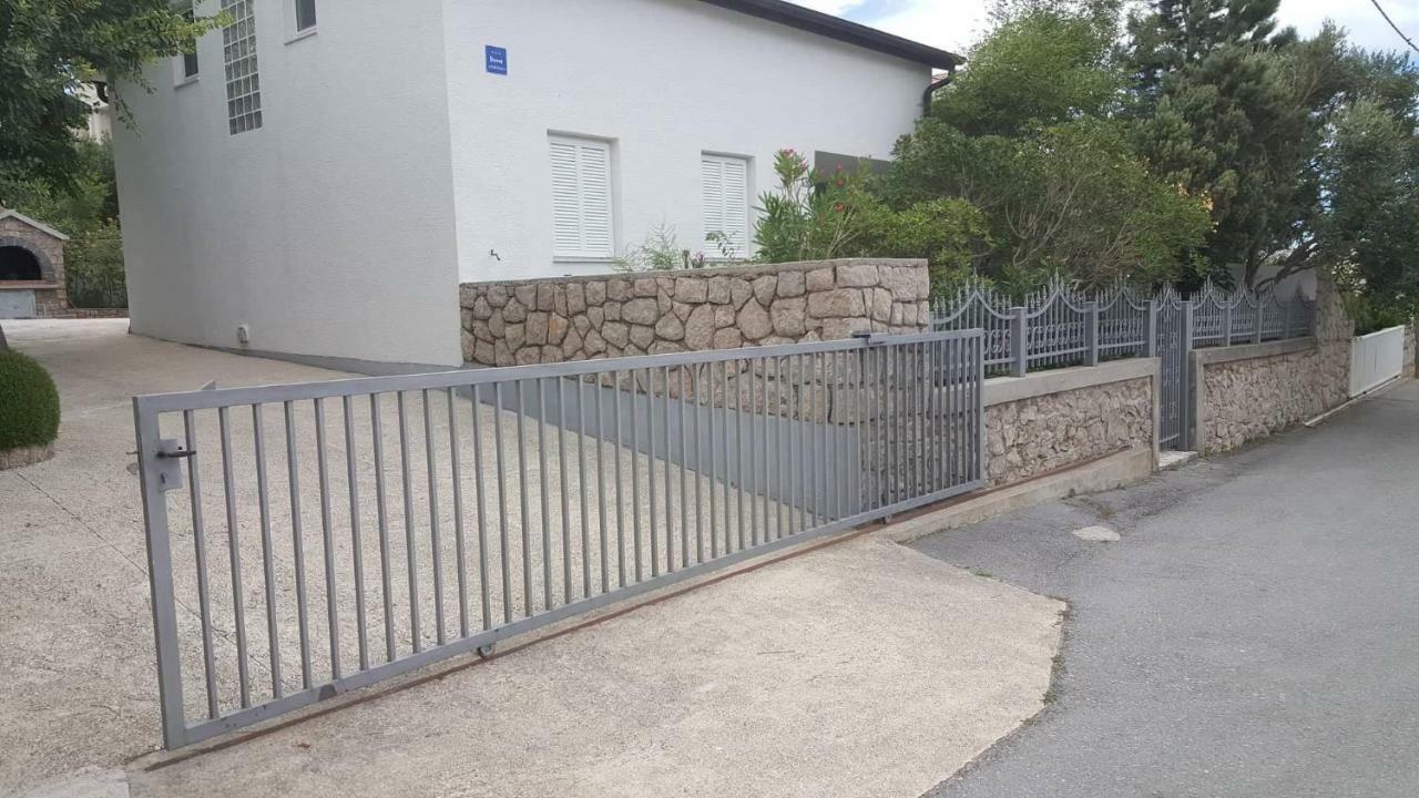 Apartman Zahira Karlobag Extérieur photo